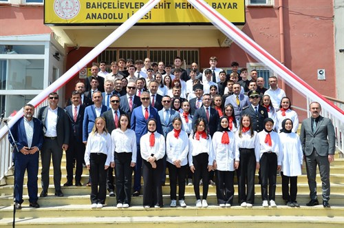 19 Mayıs Atatürk'ü Anma Gençlik ve Spor Bayramı ilçemizde coşkuyla kutlandı.